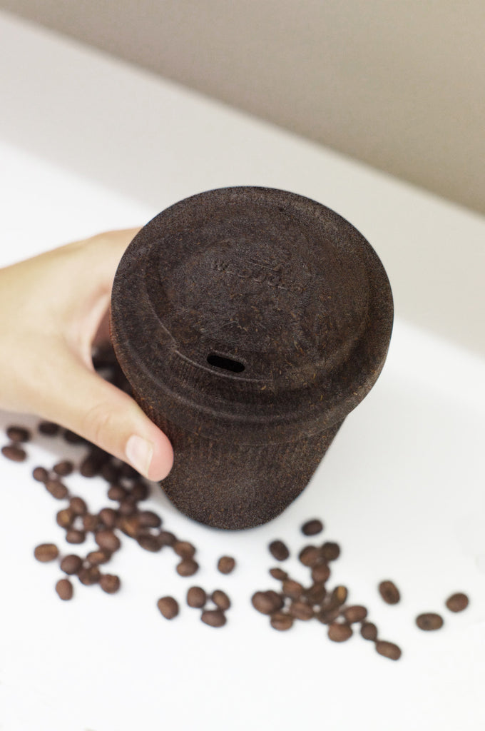 WEDUCER CUP（コーヒー粕を再利用したコーヒーカップ）